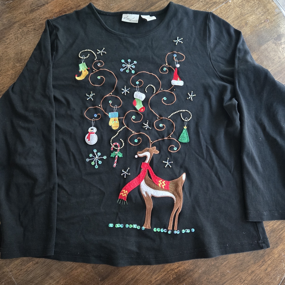 Womens XL Shirt with Reindeer Design